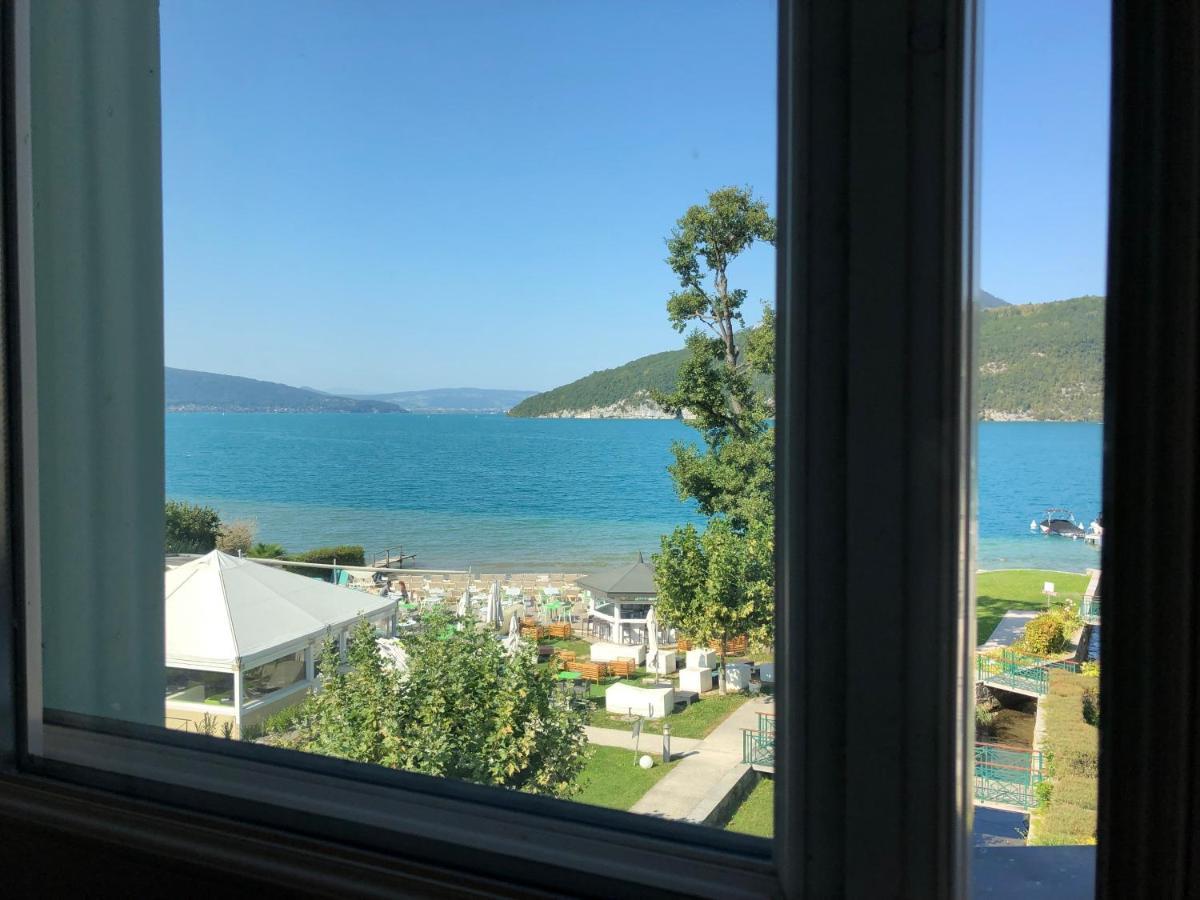 Logement Atypique Avec Vue Unique Panoramique Sur Le Lac D'Annecy, Dans Une Residence Avec Plage Et Ponton Privee Sur La Commune De Duingt Exterior foto